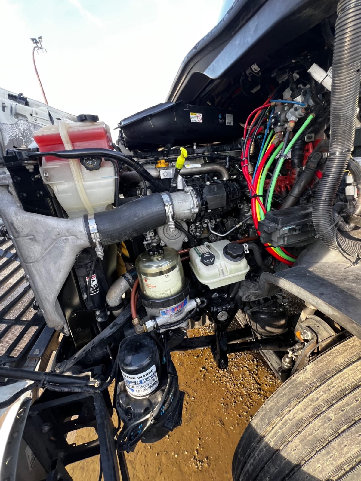 2018 Freightliner - image 8