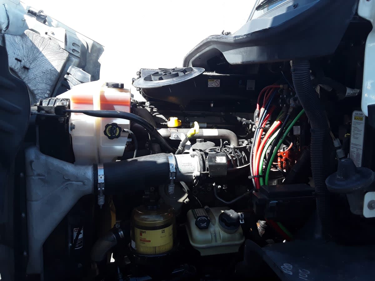 2018 Freightliner - image 8