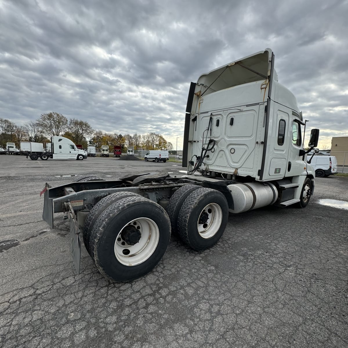 2018 Freightliner/Mercedes CASCADIA 125 764887