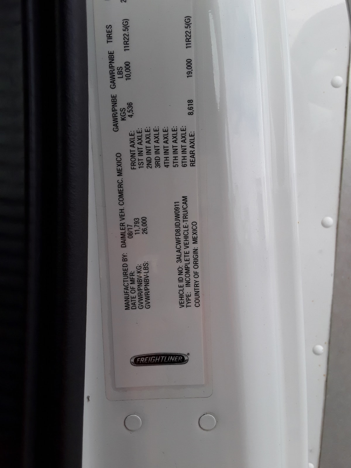 2018 Freightliner M2 106 765366