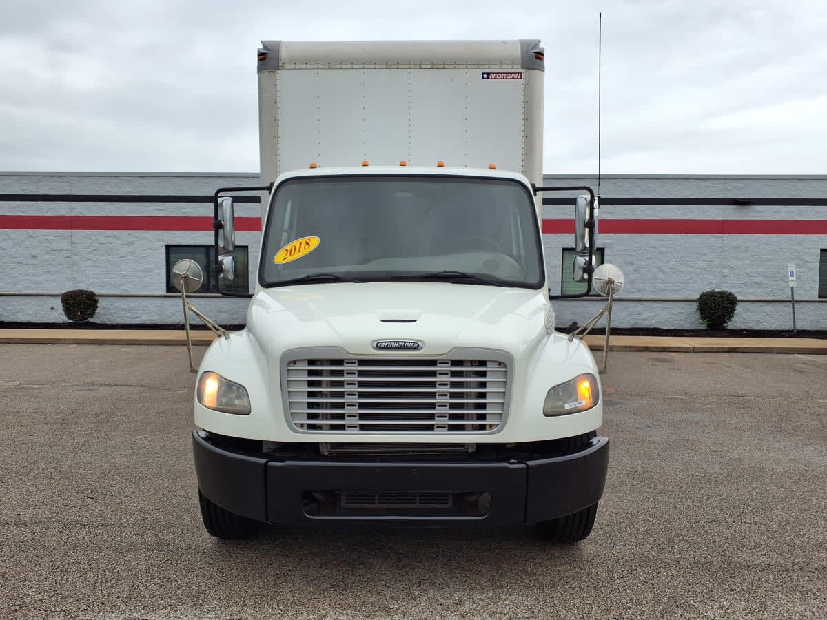 2018 Freightliner M2 106 in Cleveland, OH — photo 2