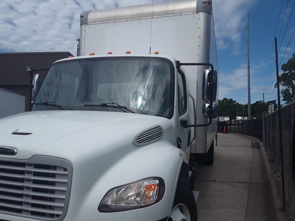 2018 Freightliner/Mercedes M2 106 765453