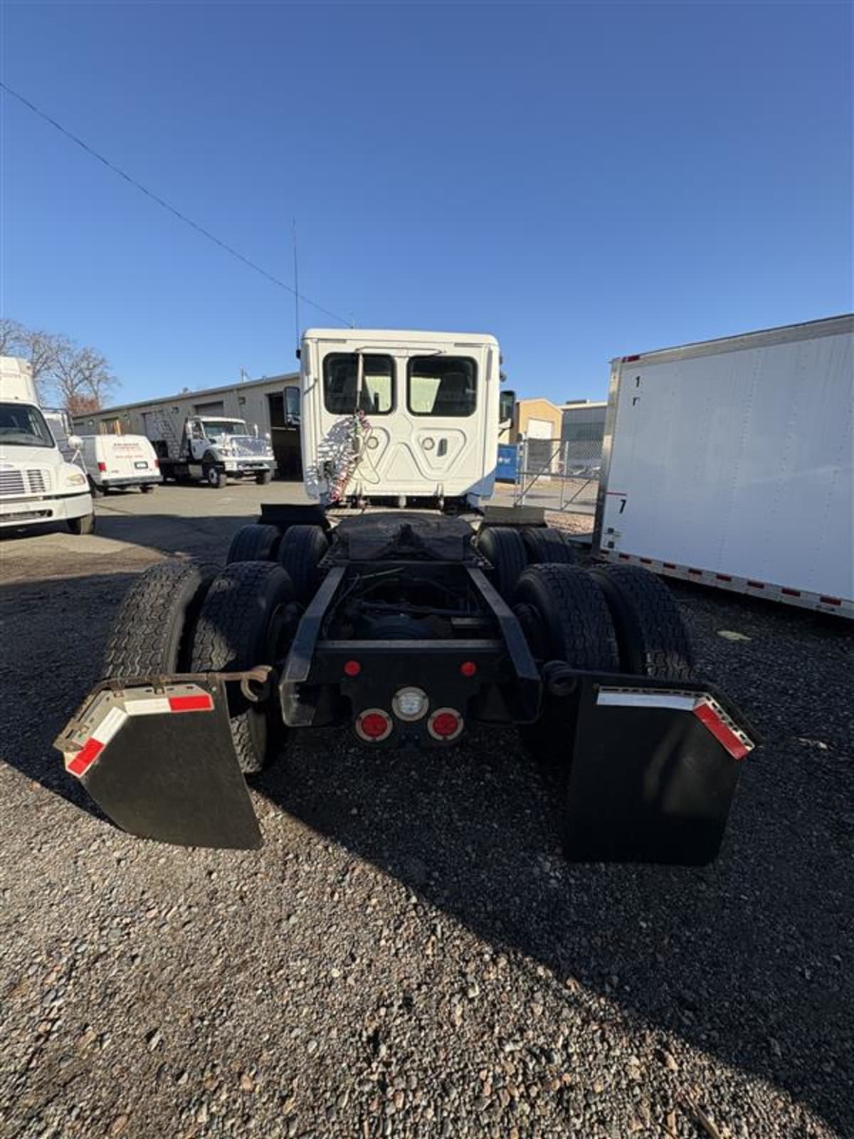 2018 Freightliner/Mercedes CASCADIA 125 765527