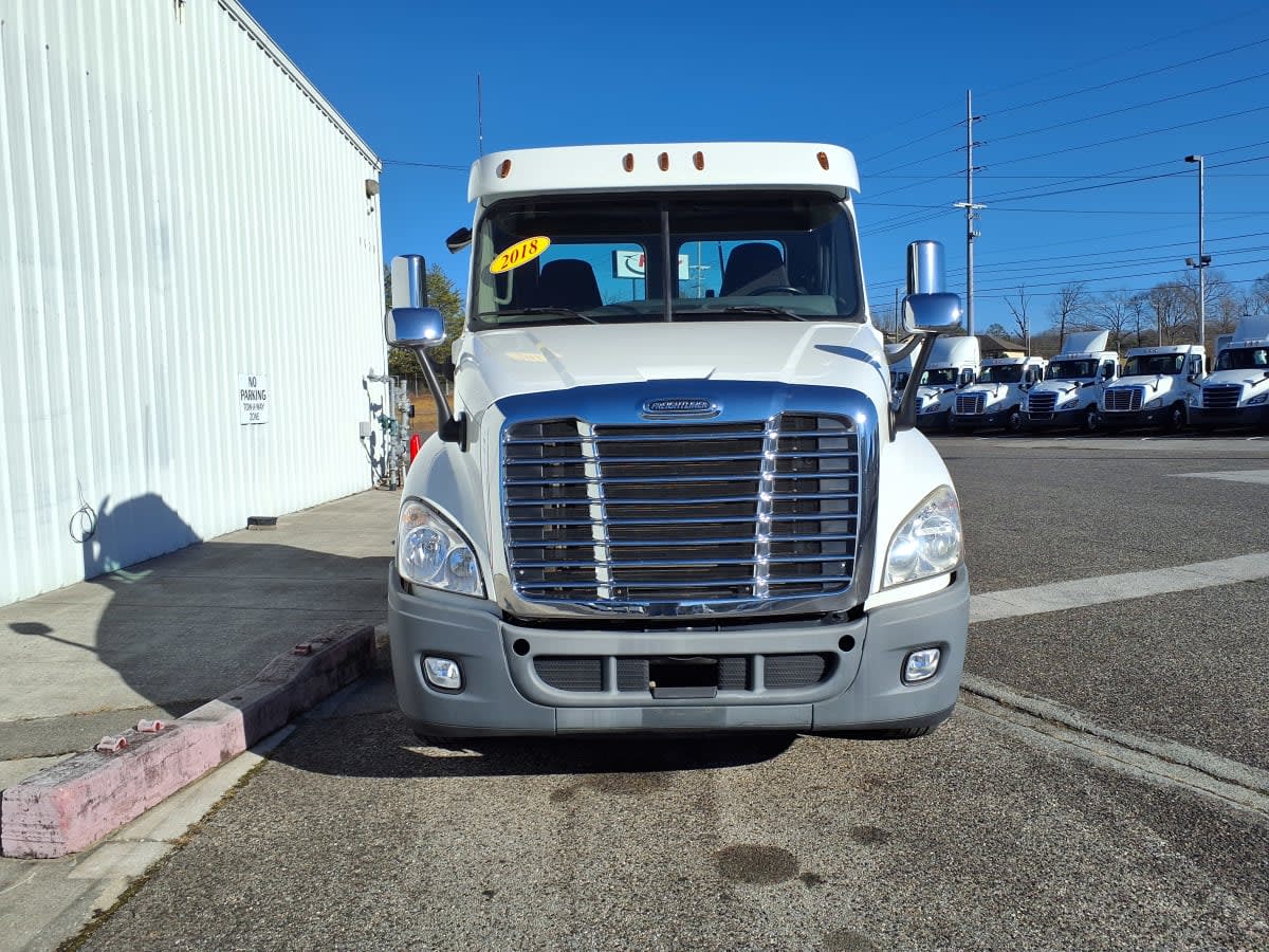2018 Freightliner/Mercedes CASCADIA 125 765529