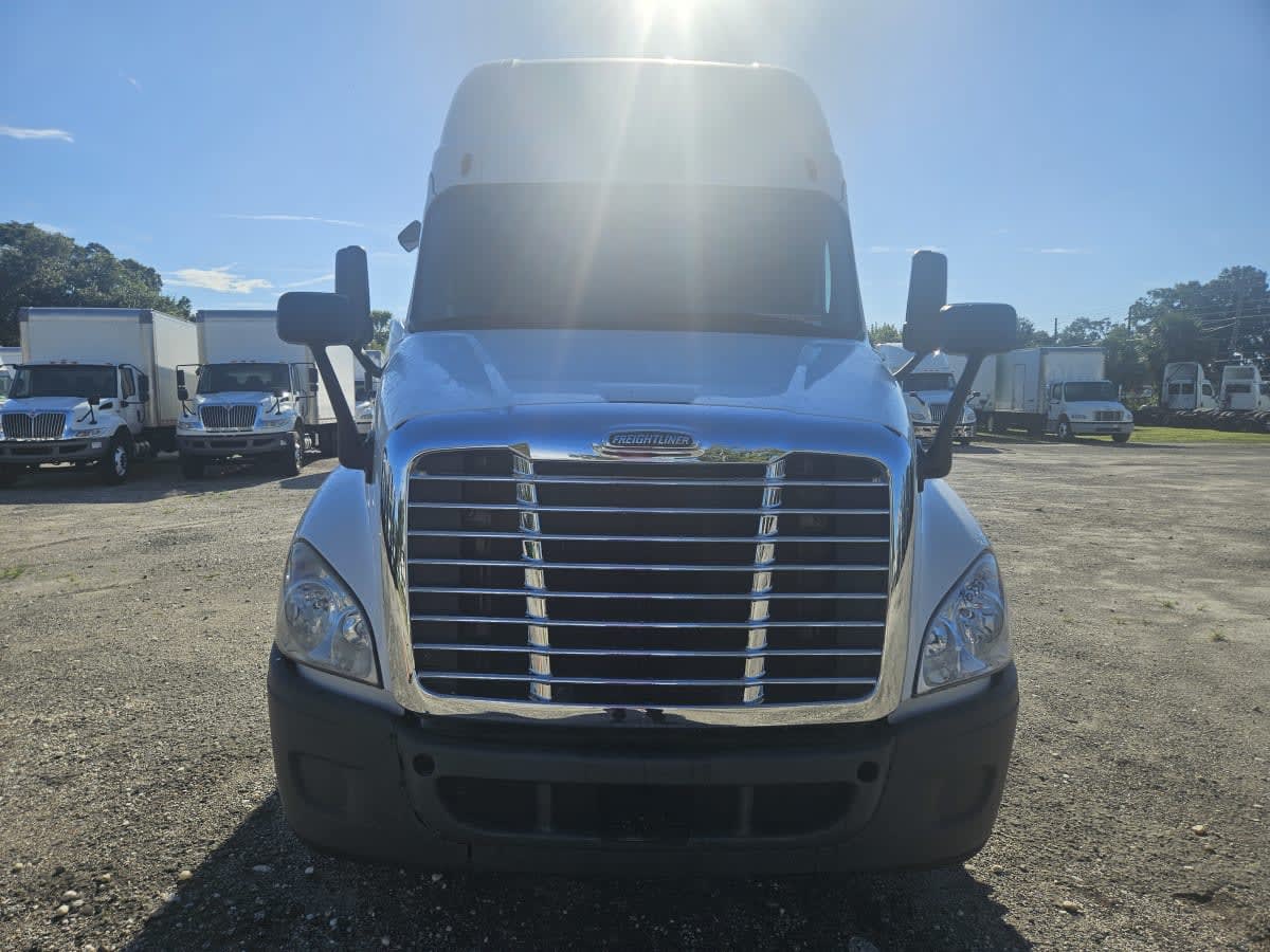 2018 Freightliner CASCADIA 125 765534