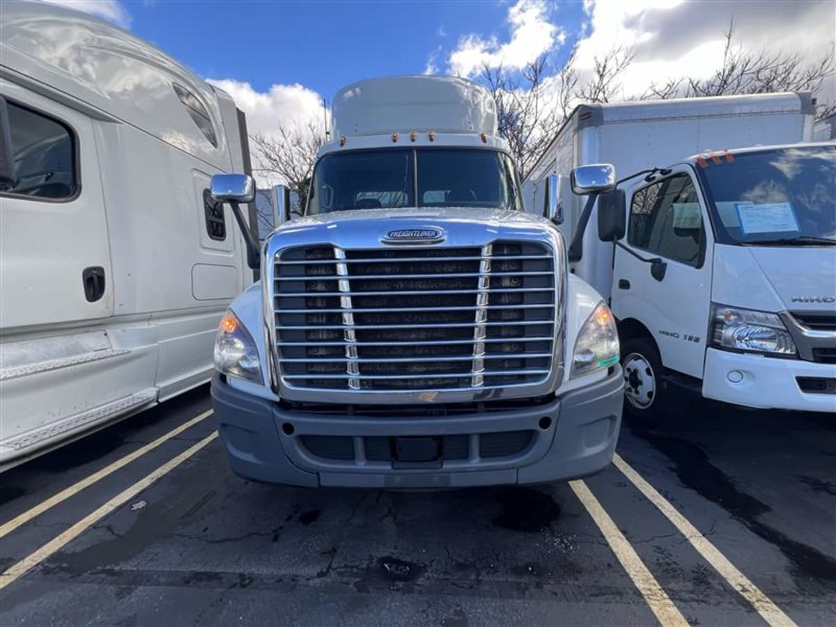 2018 Freightliner/Mercedes CASCADIA 125 765569