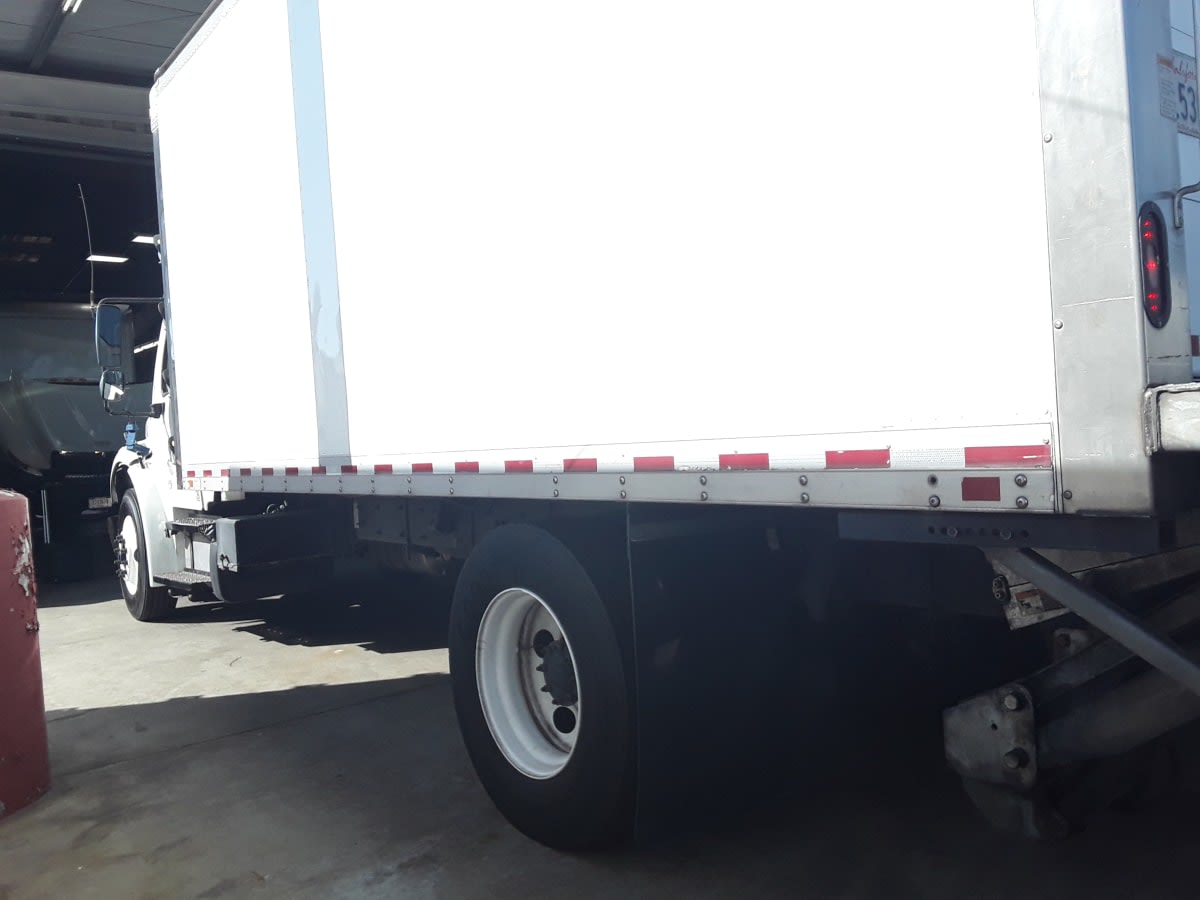 2018 Freightliner/Mercedes M2 106 765685