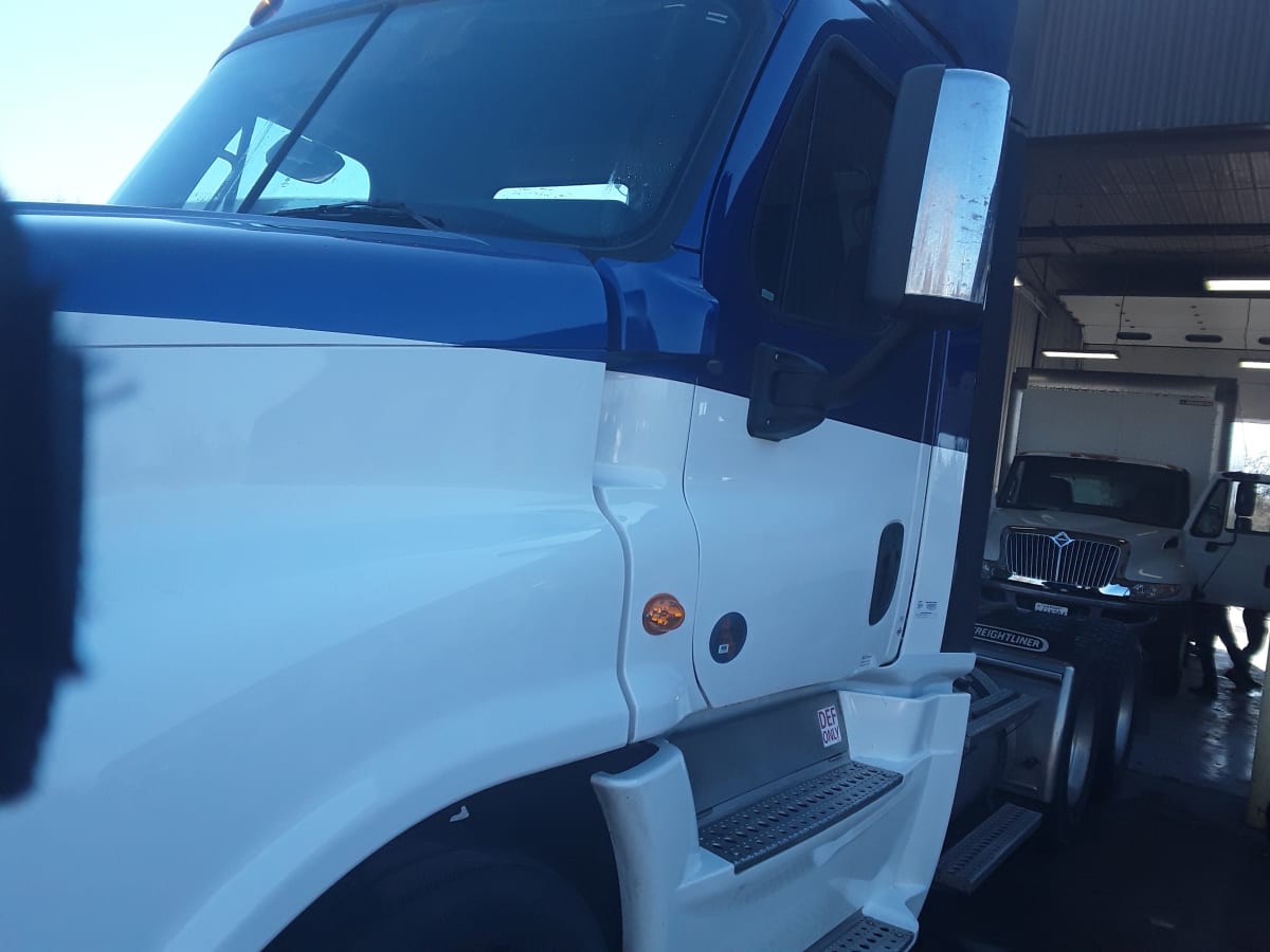 2018 Freightliner/Mercedes CASCADIA 125 765867