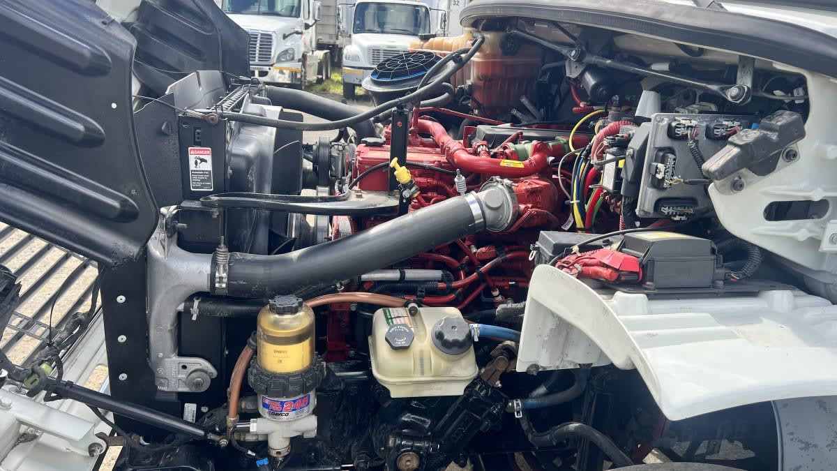 2018 Freightliner/Mercedes M2 106 765882