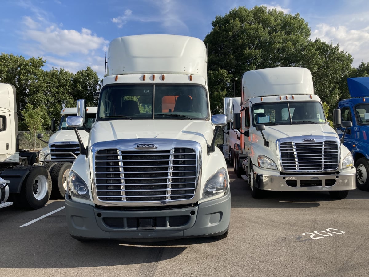 2018 Freightliner/Mercedes CASCADIA 125 765913