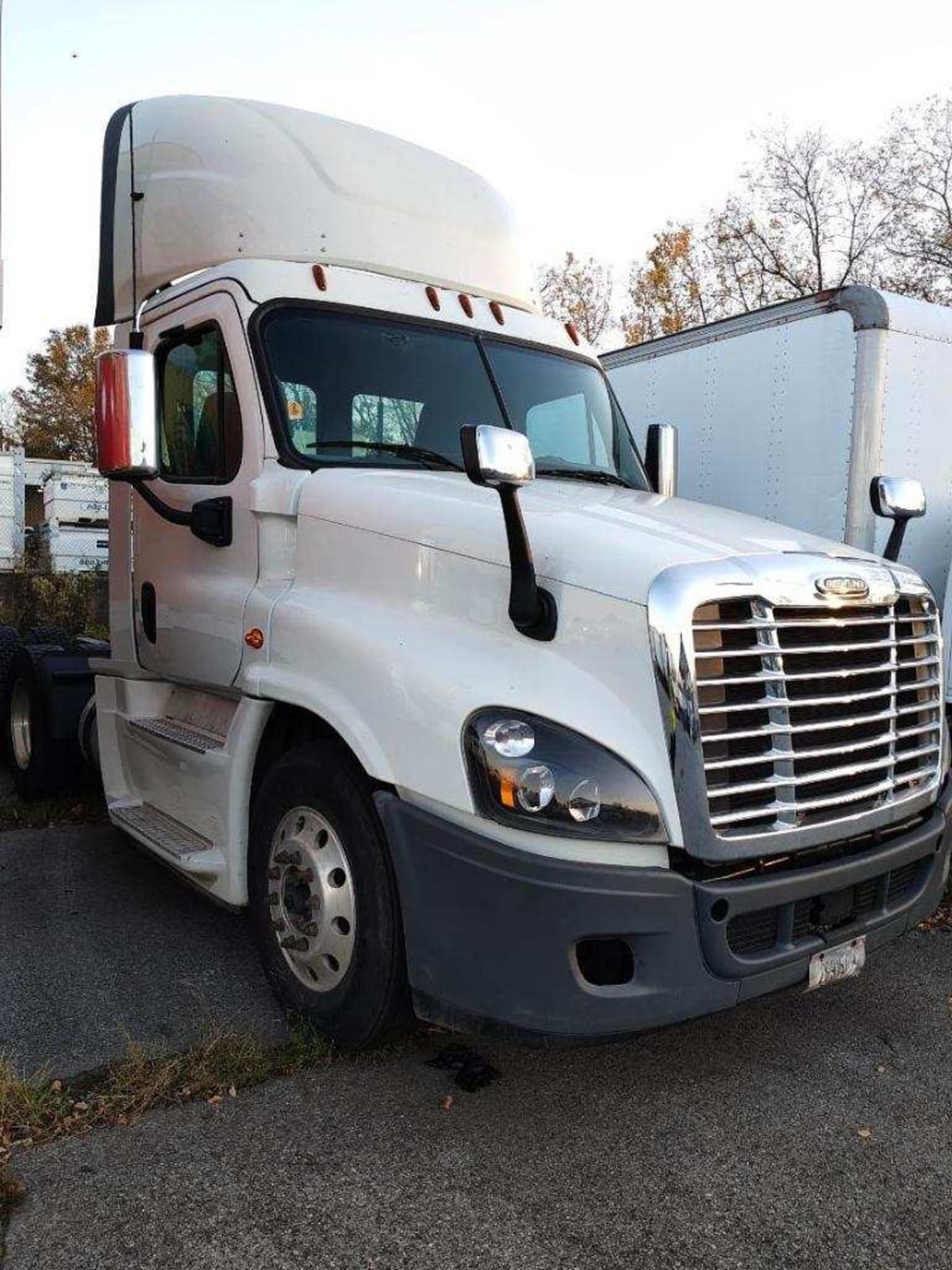 2018 Freightliner/Mercedes CASCADIA 125 765915