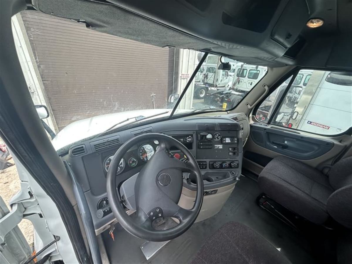 2018 Freightliner/Mercedes CASCADIA 125 765956