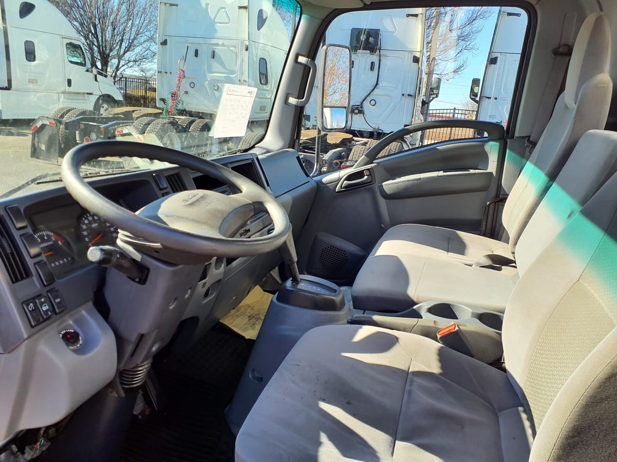 2017 Isuzu NPR 765977