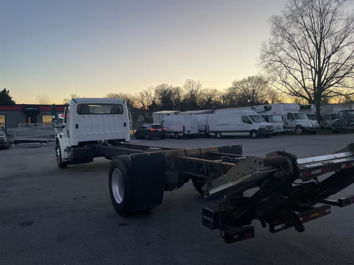 2018 Freightliner/Mercedes M2 106 766008