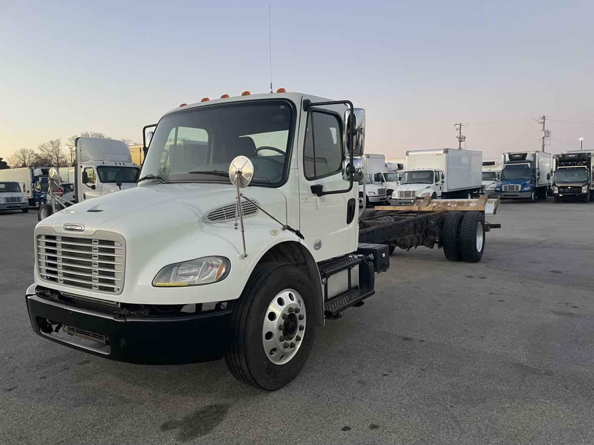 2018 Freightliner/Mercedes M2 106 766008