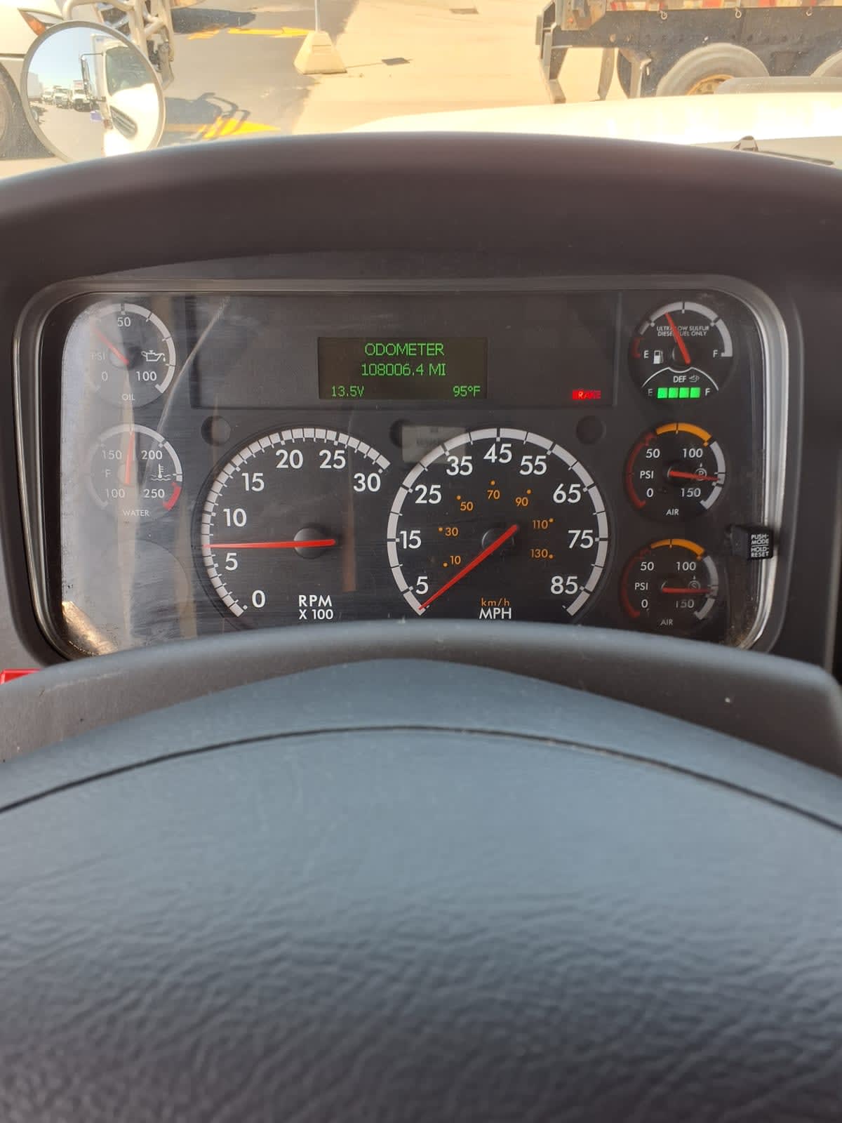 2018 Freightliner 108SD 766274