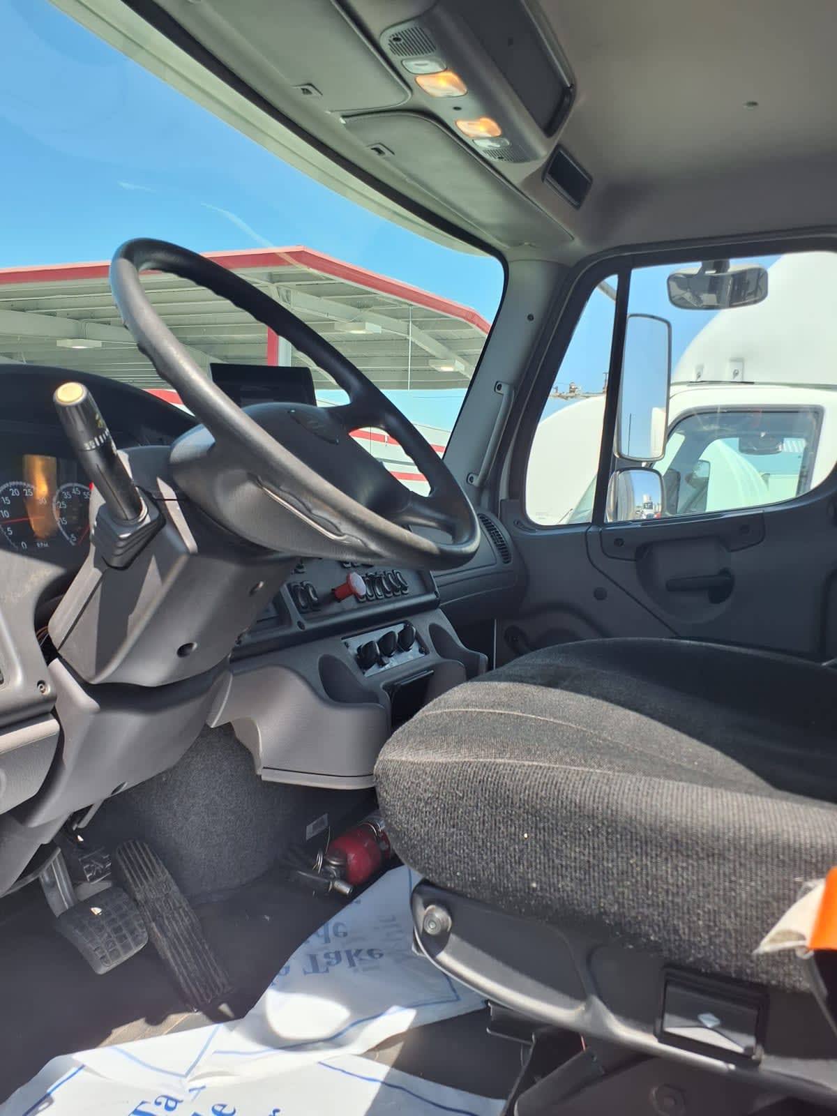 2018 Freightliner 108SD 766274