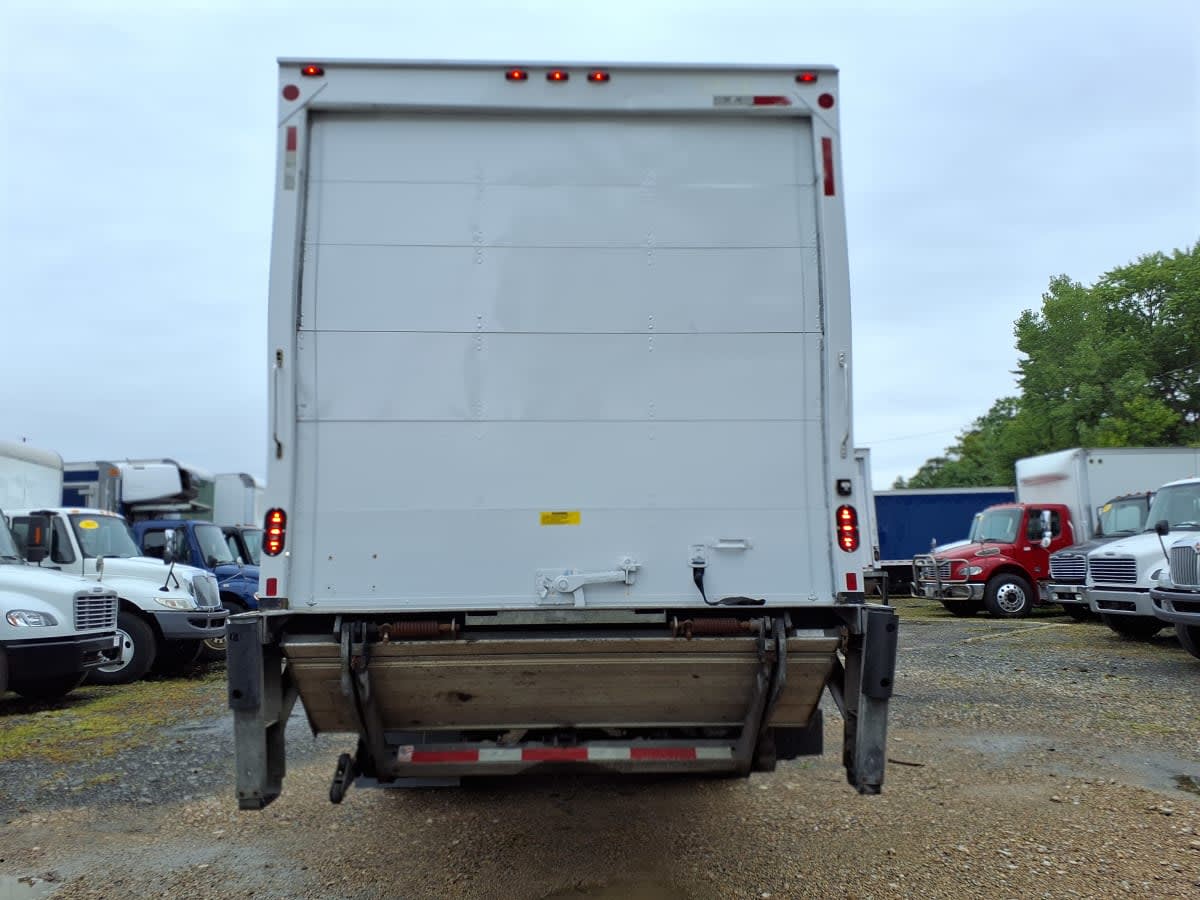 2018 Freightliner M2 106 766458