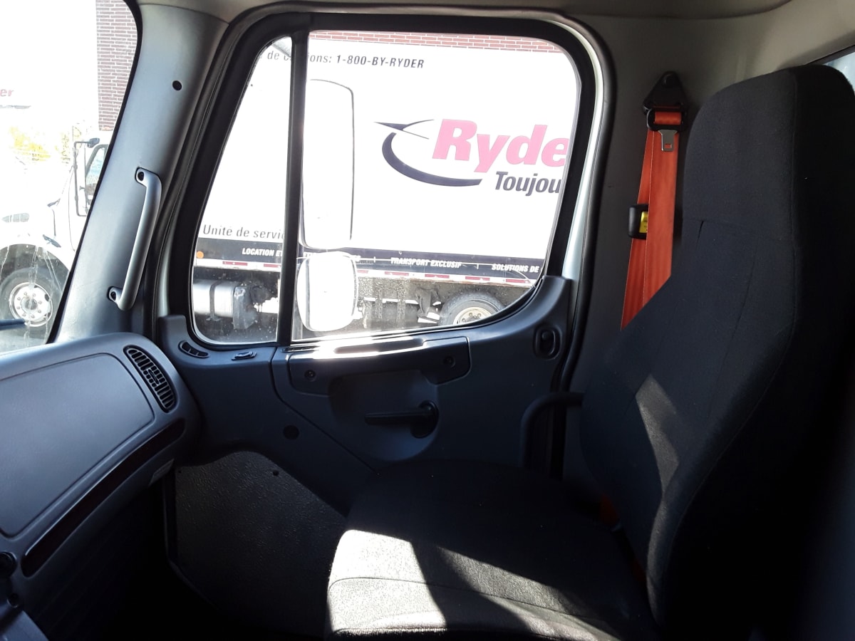 2018 Freightliner/Mercedes M2 106 766581