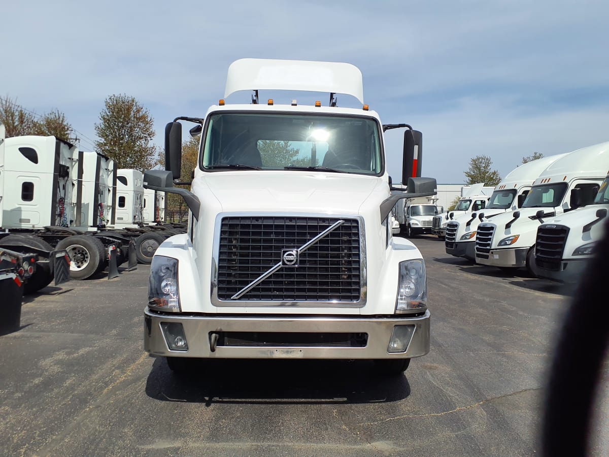 2018 Volvo VNL64TRACTOR 766686