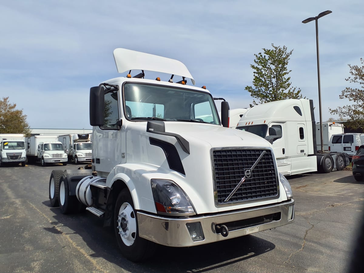 2018 Volvo VNL64TRACTOR 766686