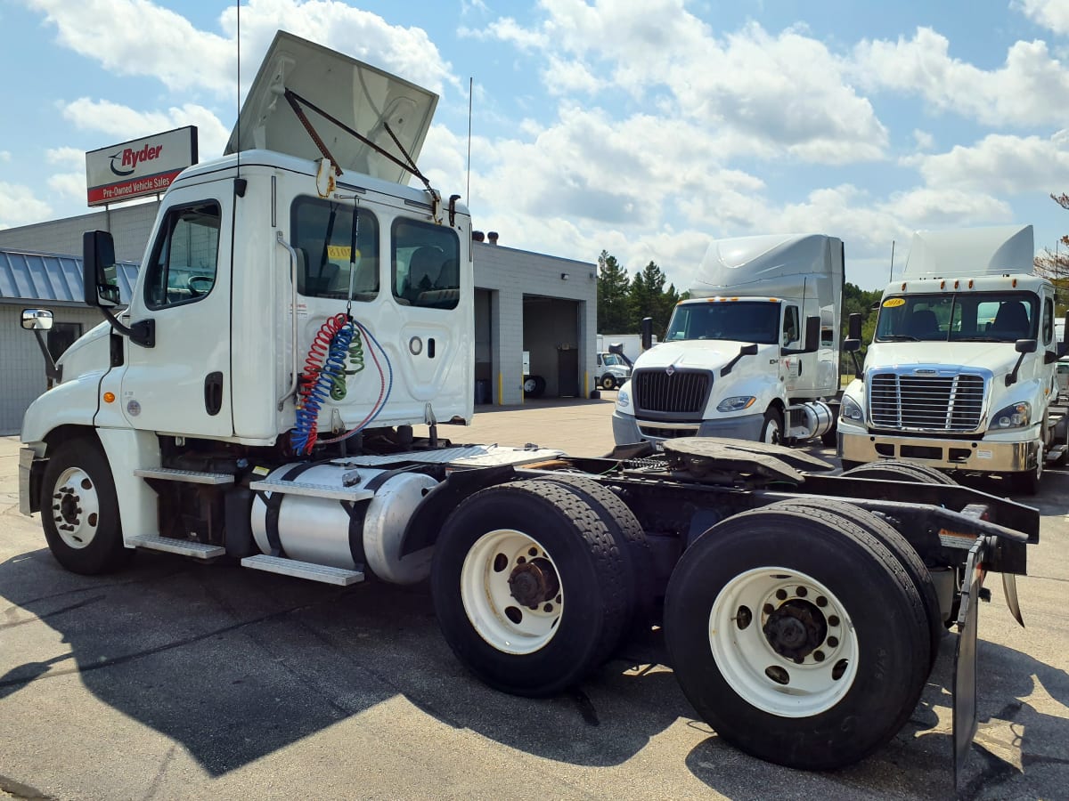 2018 Freightliner/Mercedes CASCADIA 125 766902