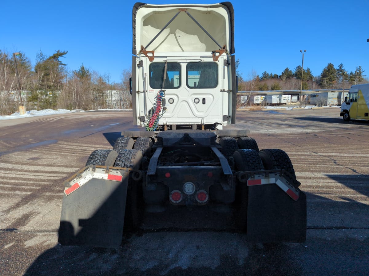 2018 Freightliner - image 5