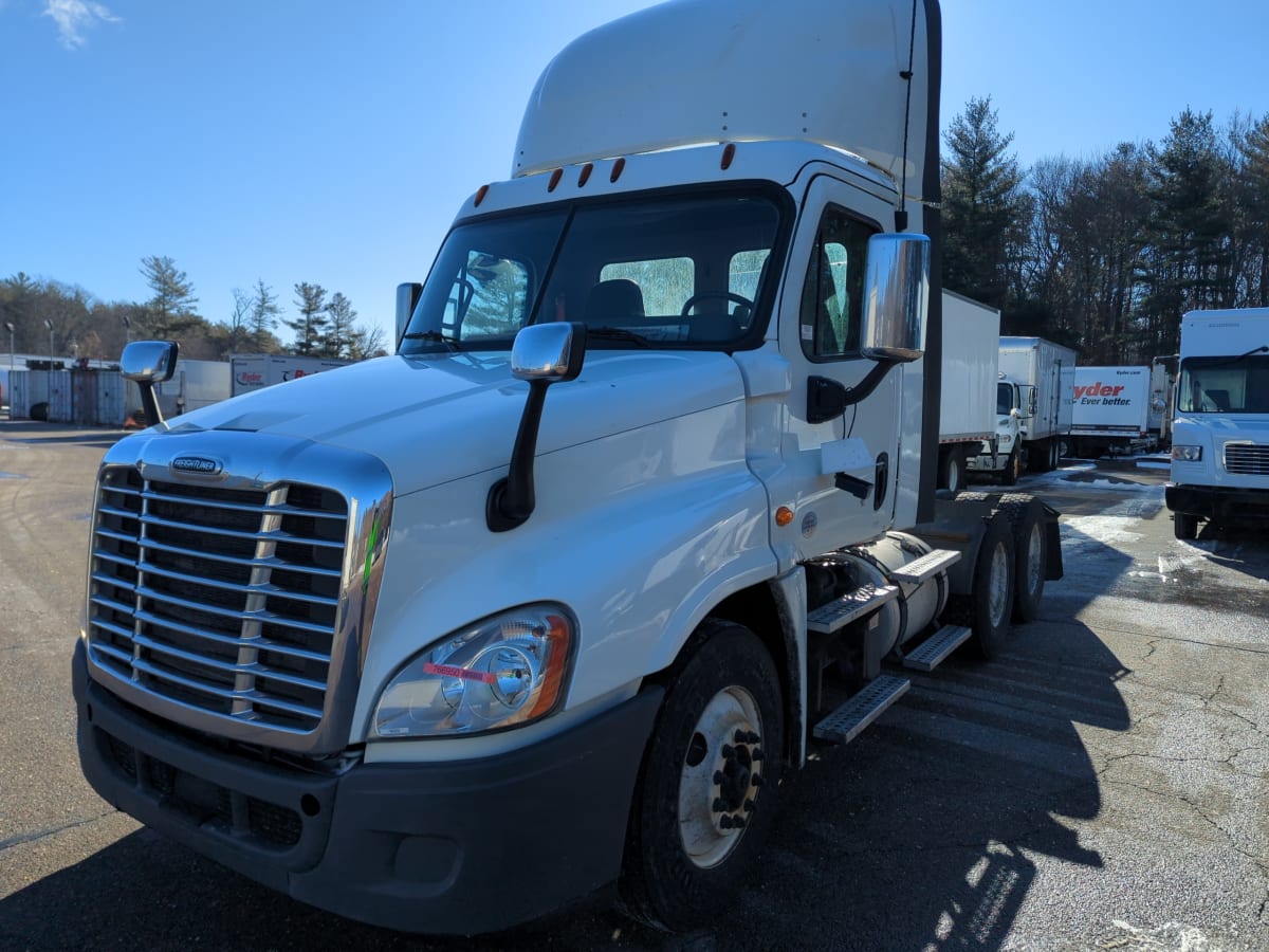 2018 Freightliner - image 1