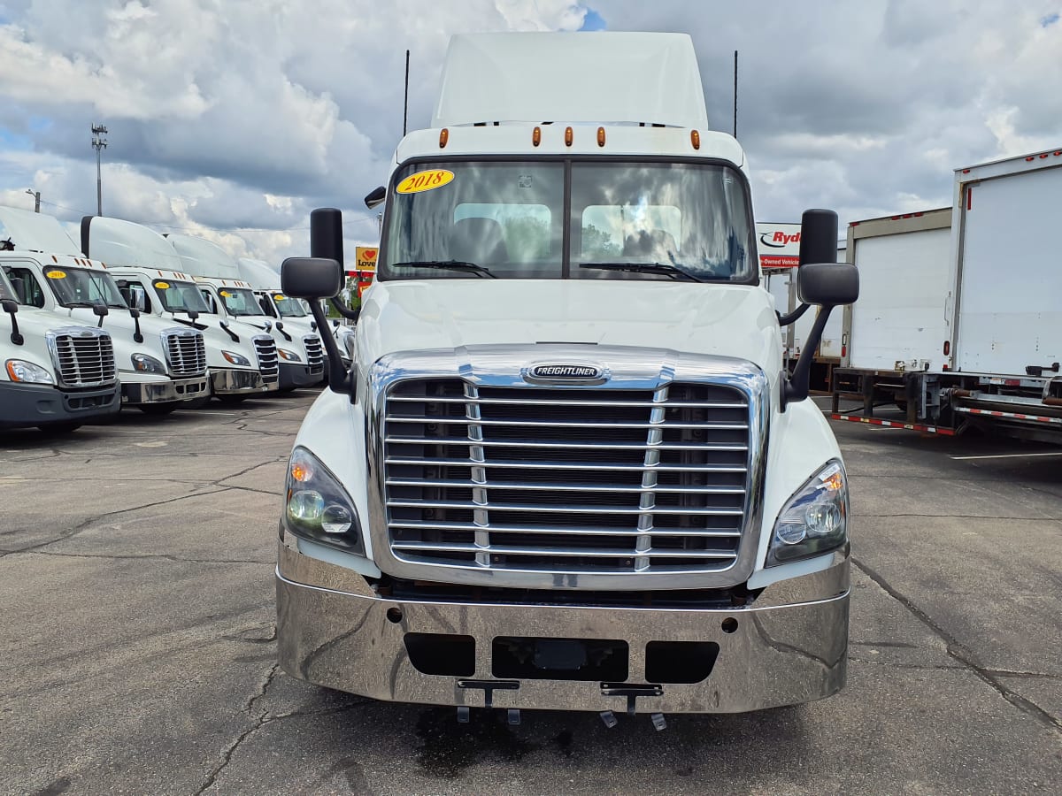 2018 Freightliner/Mercedes CASCADIA 125 767244