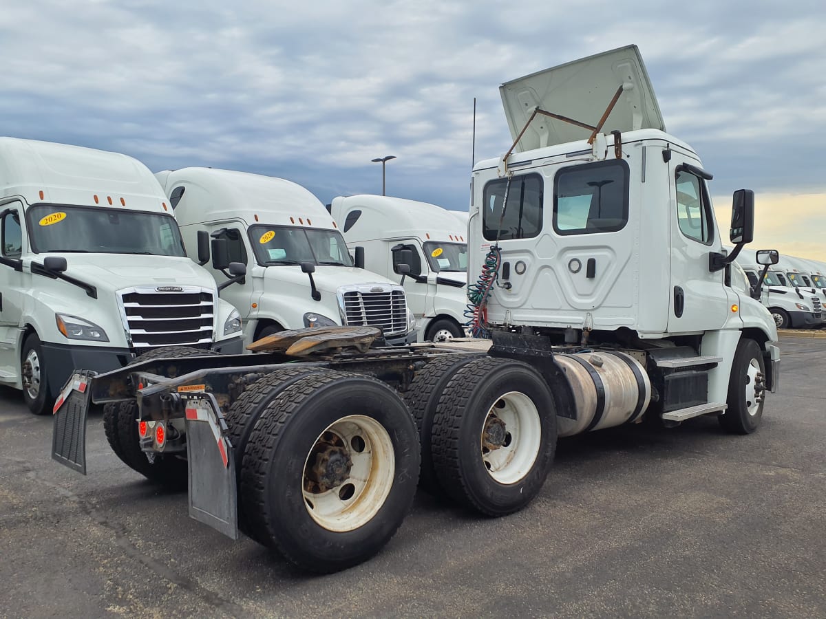 2018 Freightliner/Mercedes CASCADIA 125 767245