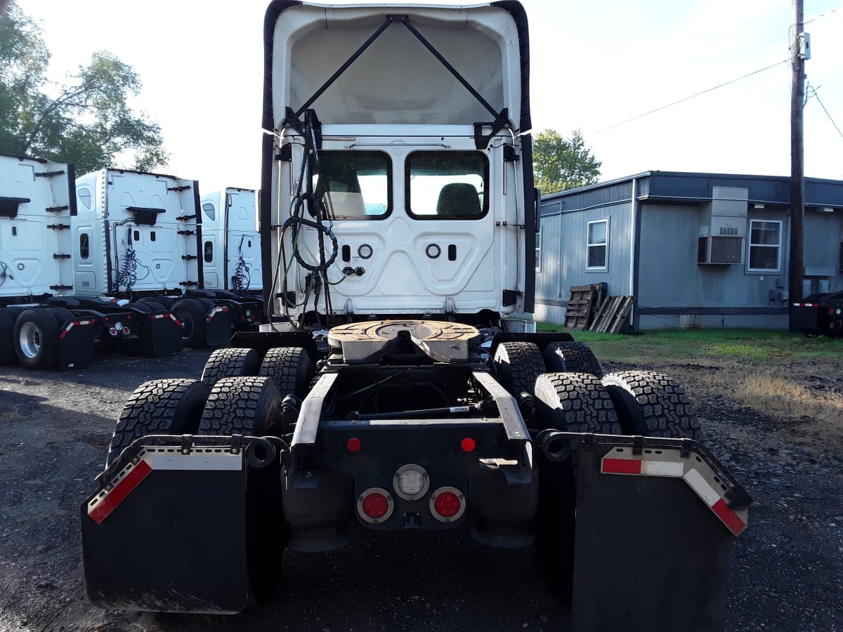 2018 Freightliner/Mercedes CASCADIA 125 767950