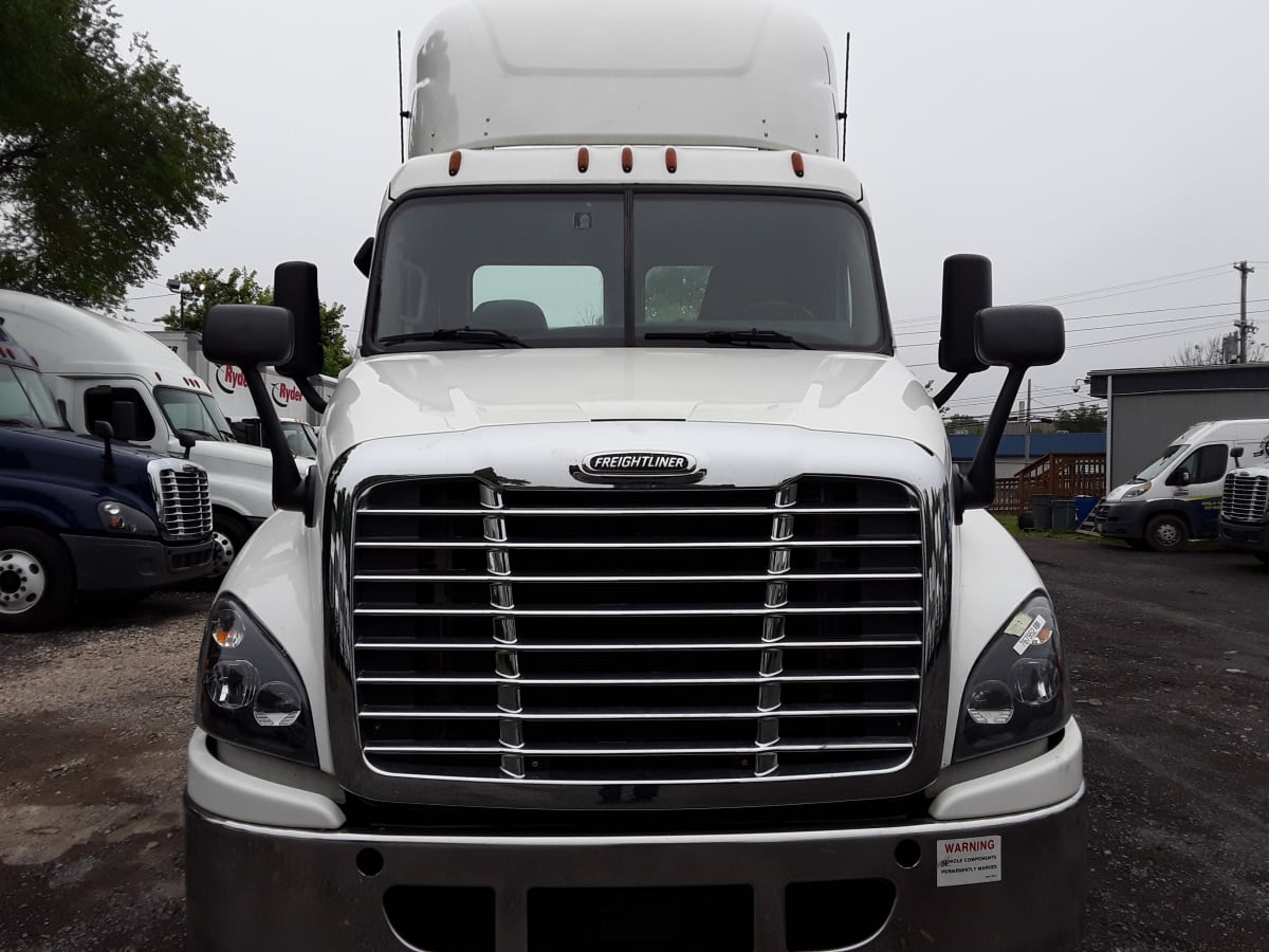 2018 Freightliner/Mercedes CASCADIA 125 767952