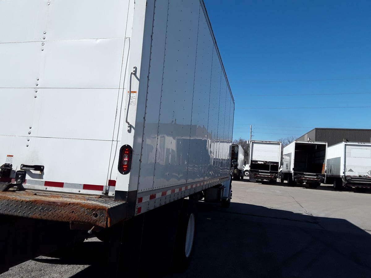 2018 Freightliner/Mercedes M2 106 768115