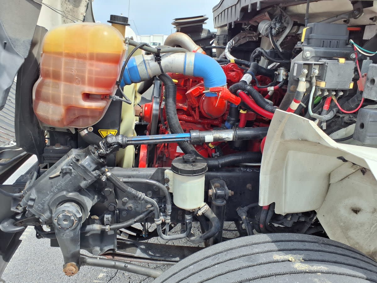 2018 Navistar International 4300 768138