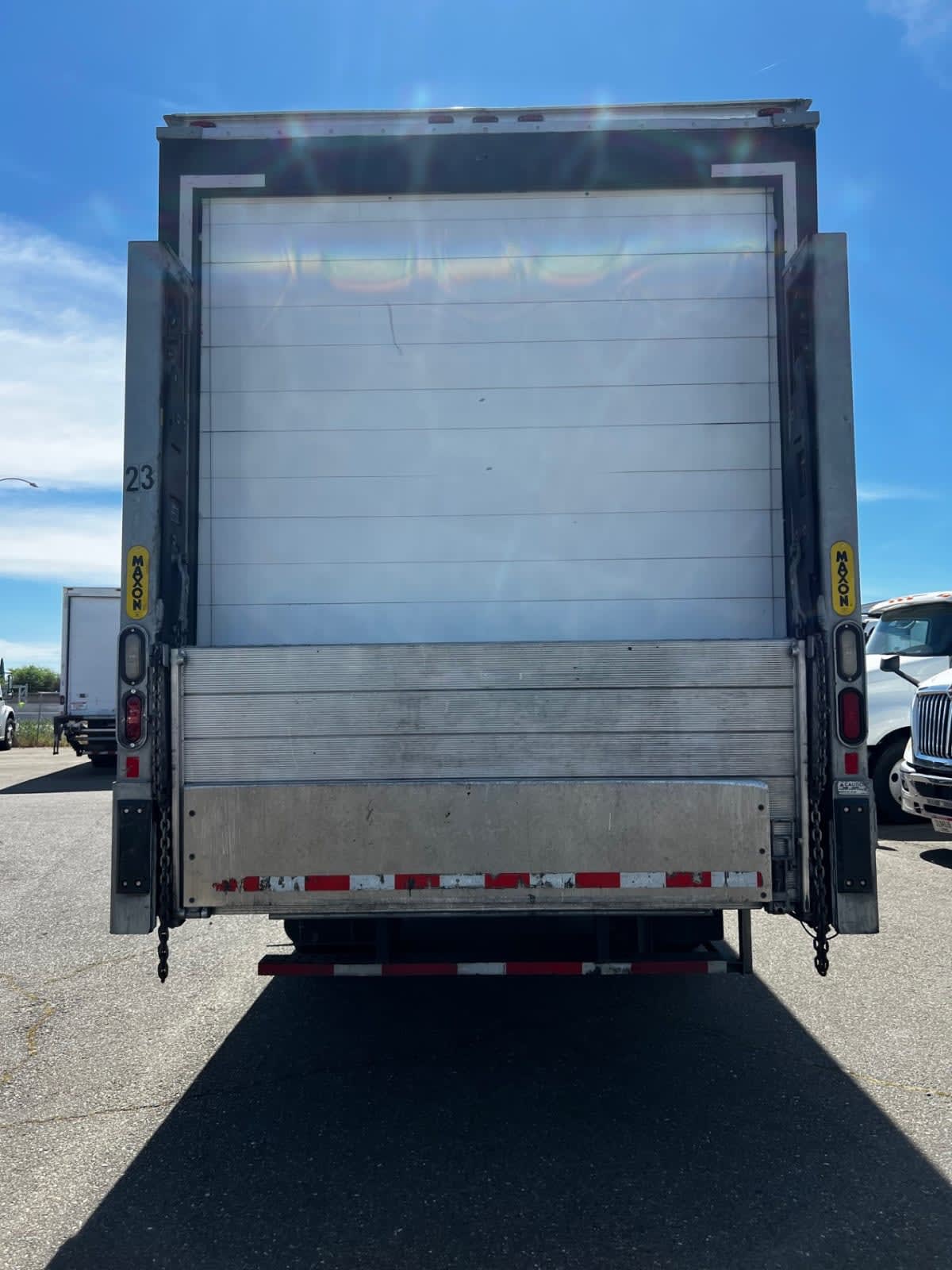 2018 Freightliner/Mercedes M2 106 768476
