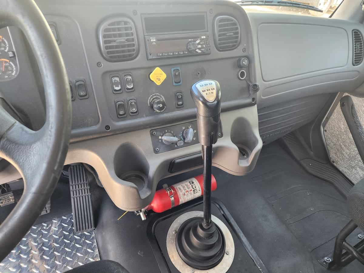 2018 Freightliner/Mercedes M2 106 769243