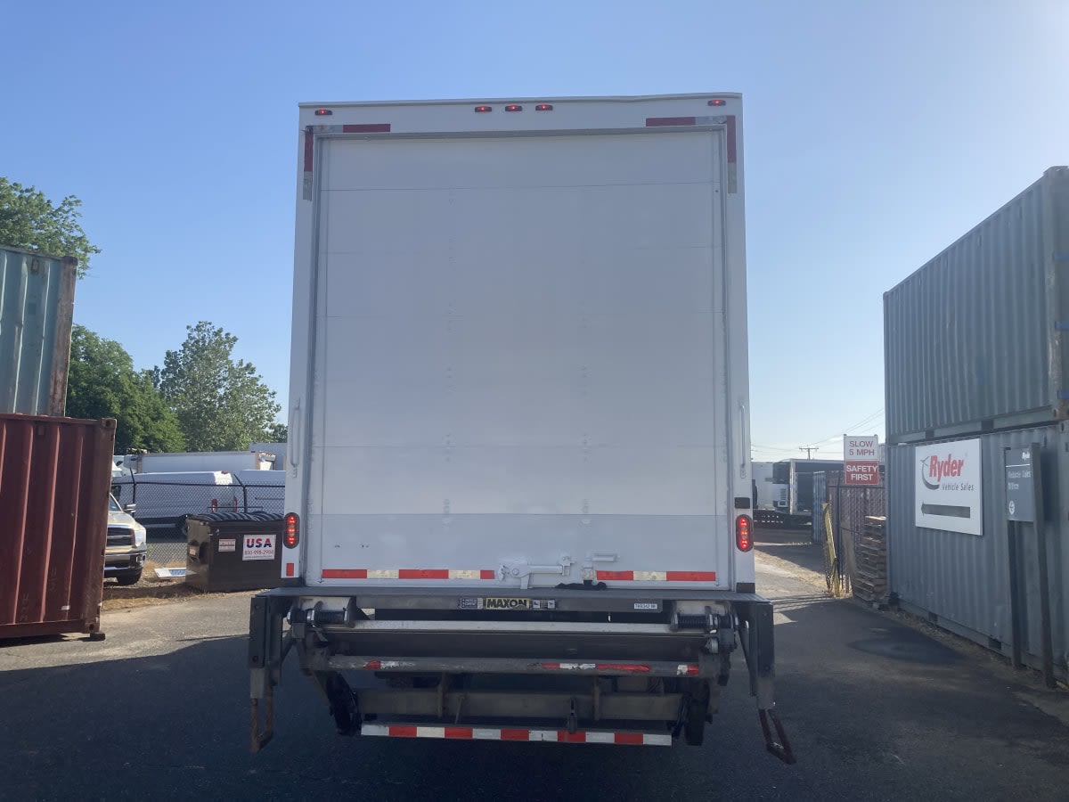 2018 Freightliner/Mercedes M2 106 769342
