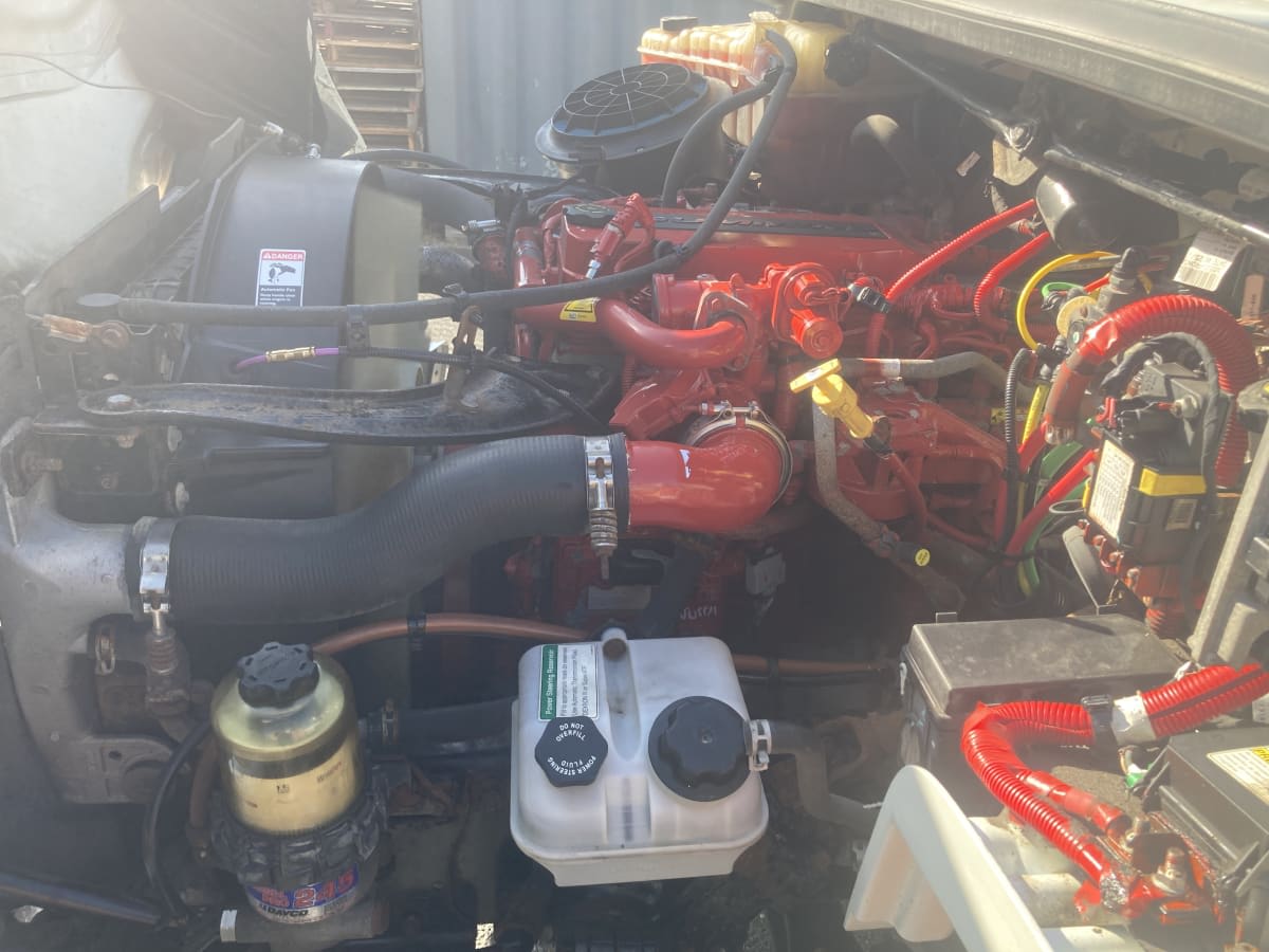 2018 Freightliner/Mercedes M2 106 769342