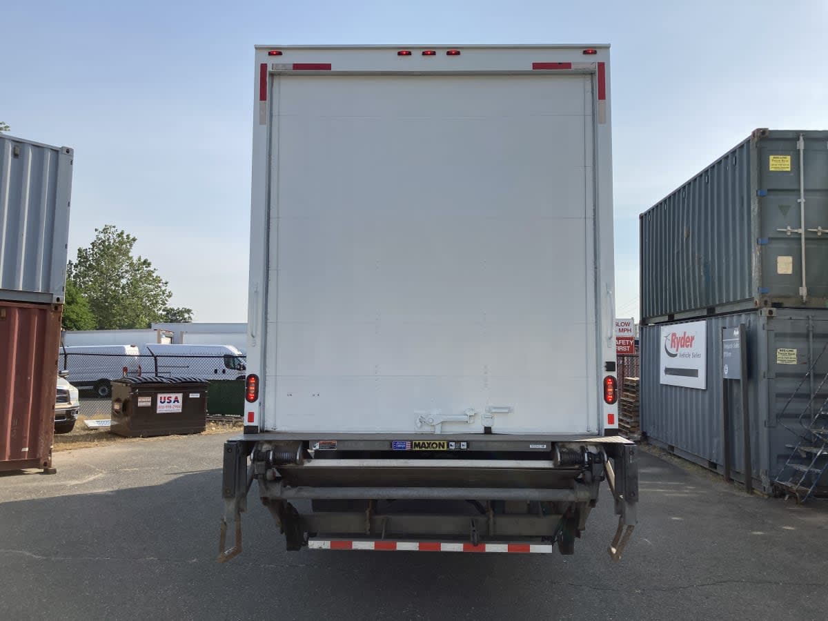 2018 Freightliner/Mercedes M2 106 769343