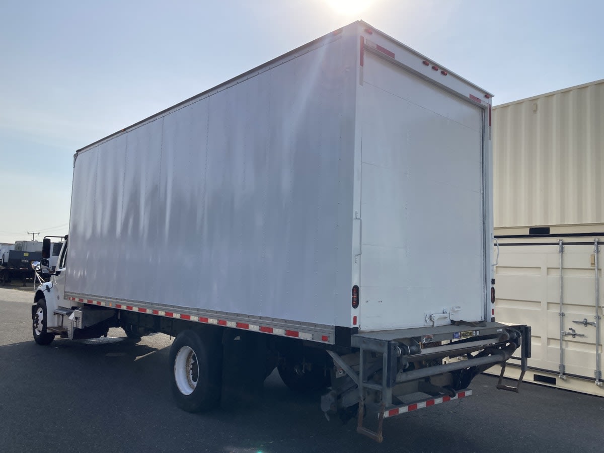 2018 Freightliner/Mercedes M2 106 769343