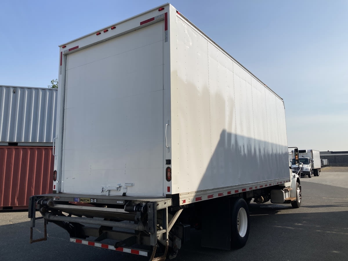 2018 Freightliner/Mercedes M2 106 769343