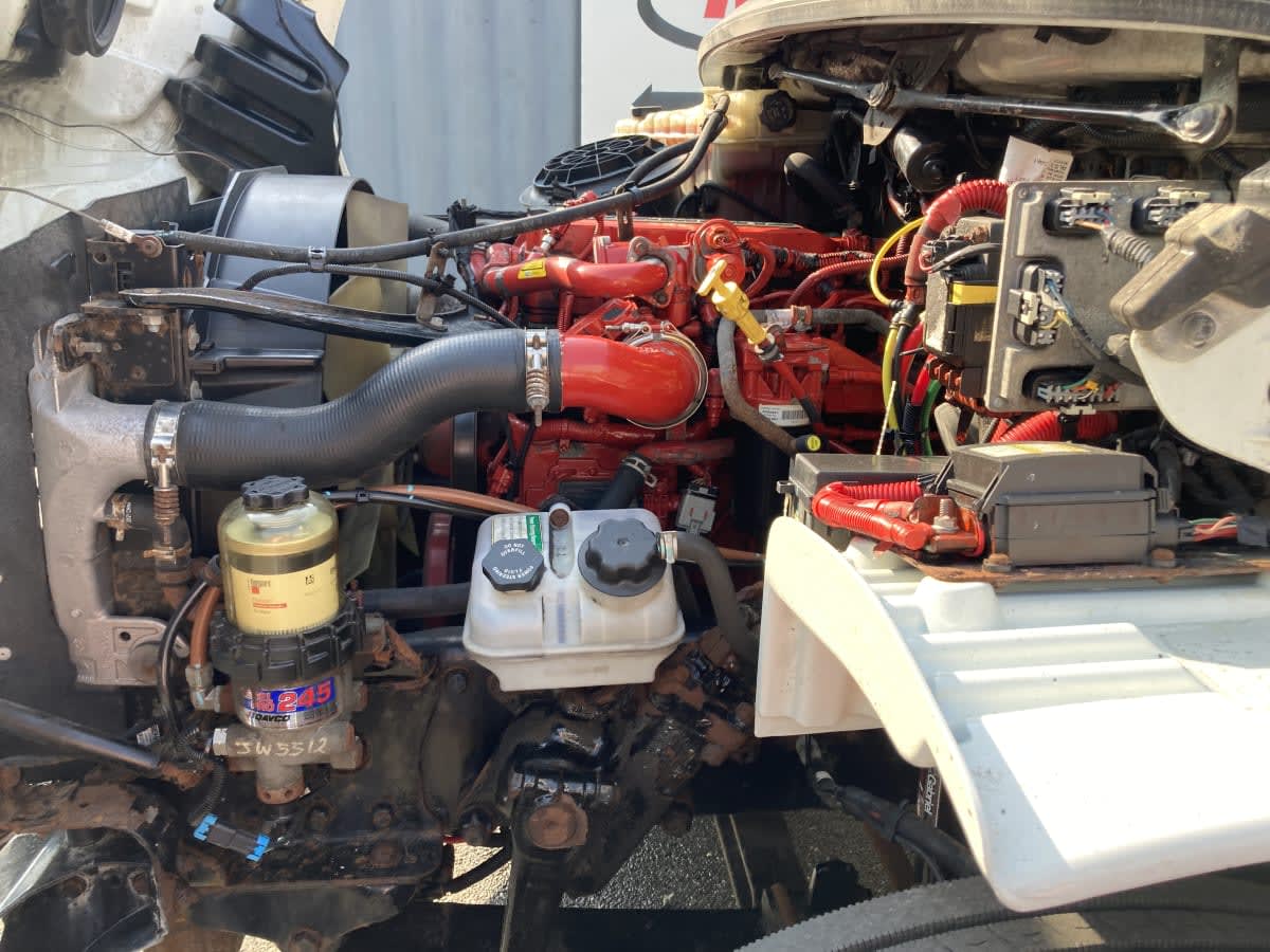 2018 Freightliner/Mercedes M2 106 769343