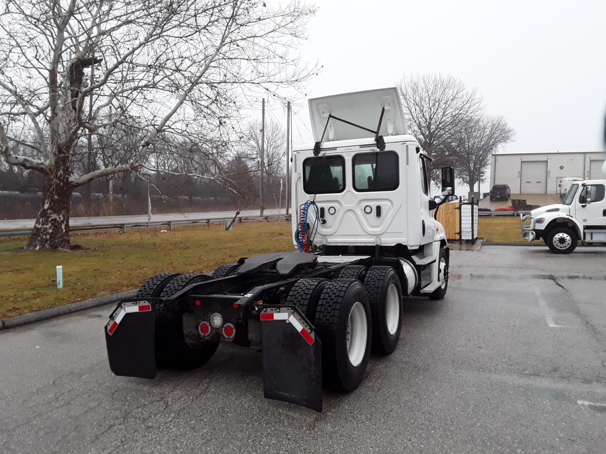 2018 Freightliner/Mercedes CASCADIA 125 769560