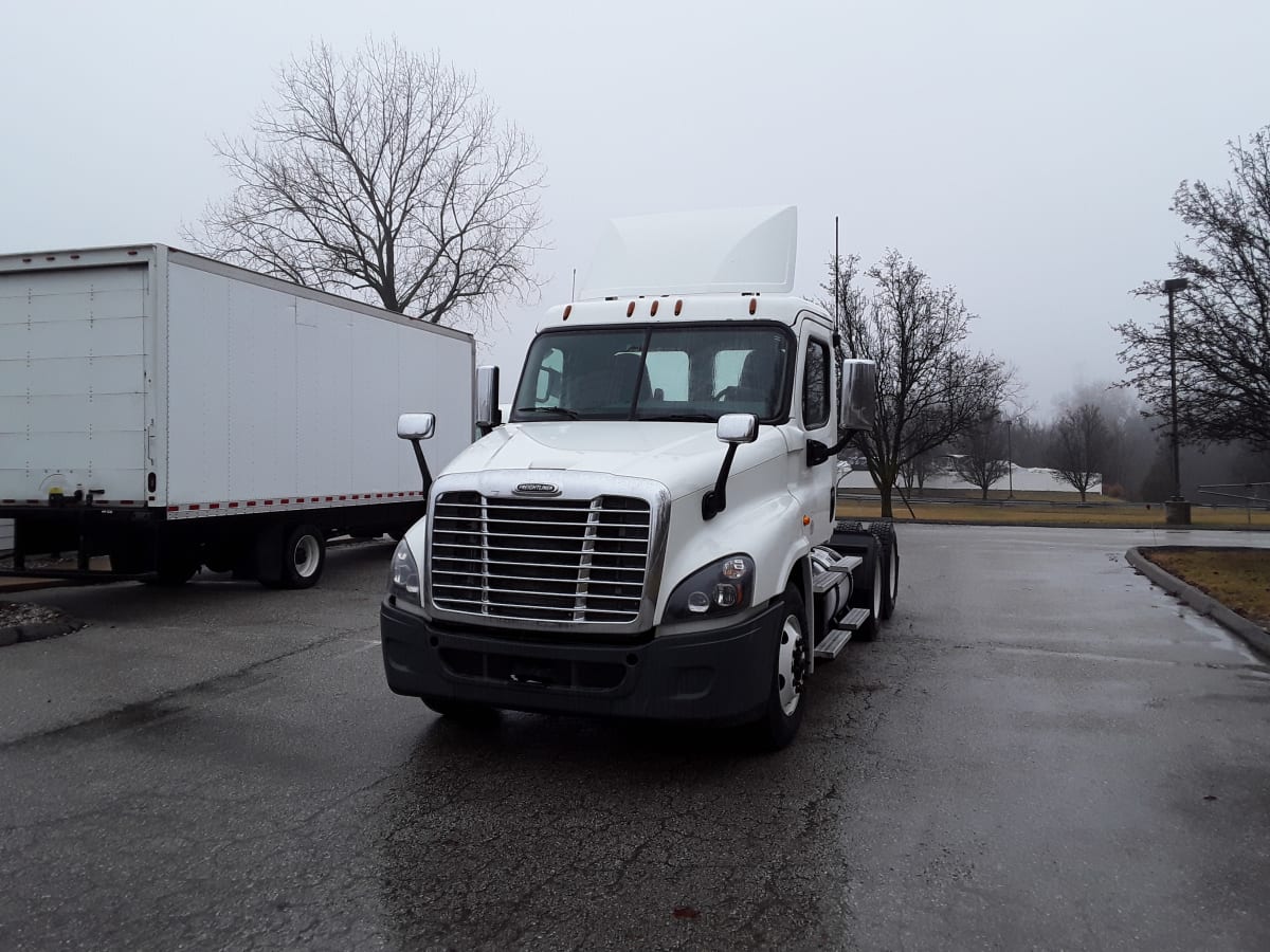 2018 Freightliner/Mercedes CASCADIA 125 769560