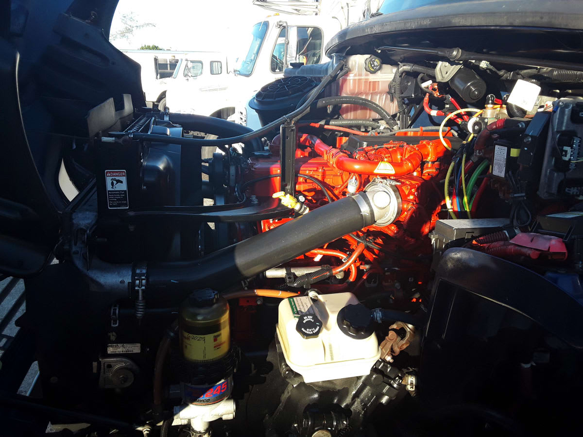 2018 Freightliner/Mercedes M2 106 769607