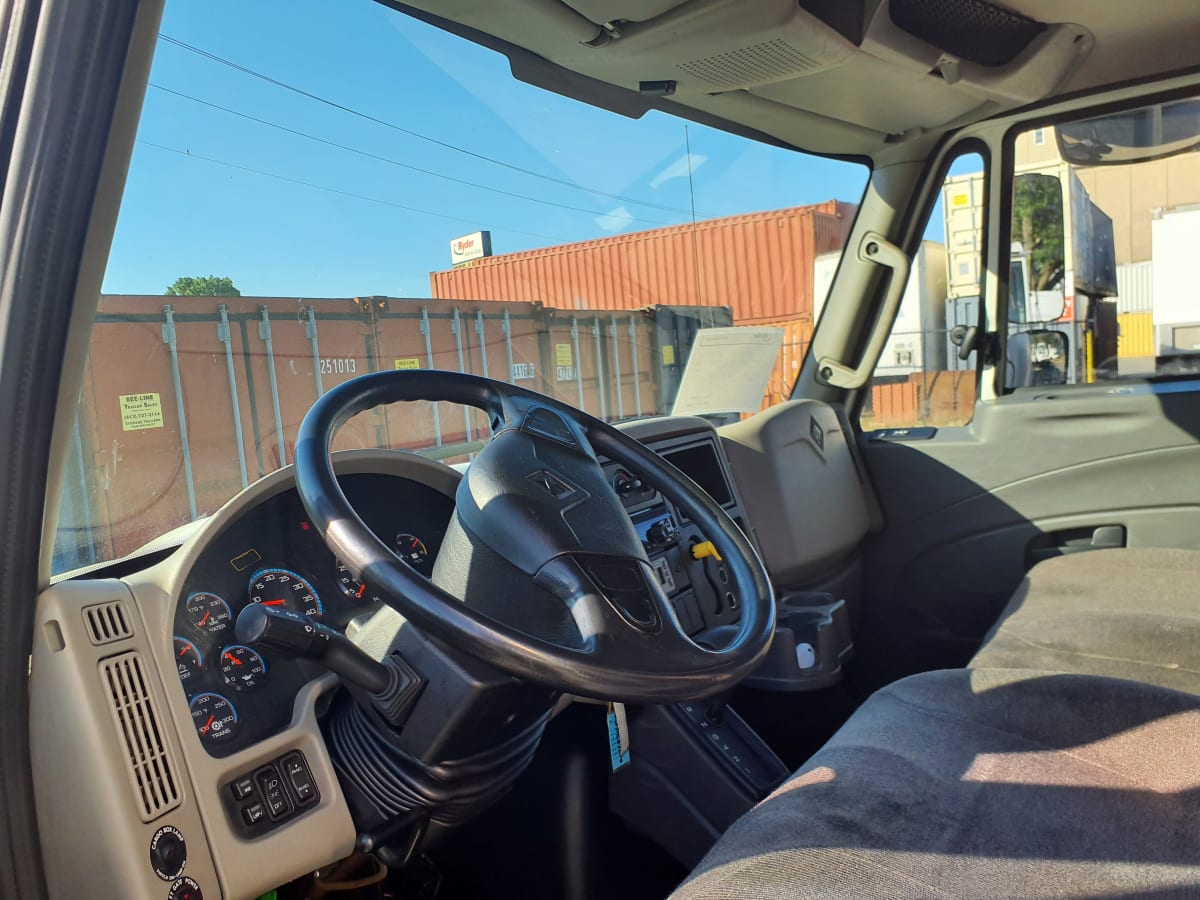 2018 Navistar International 4300 769745