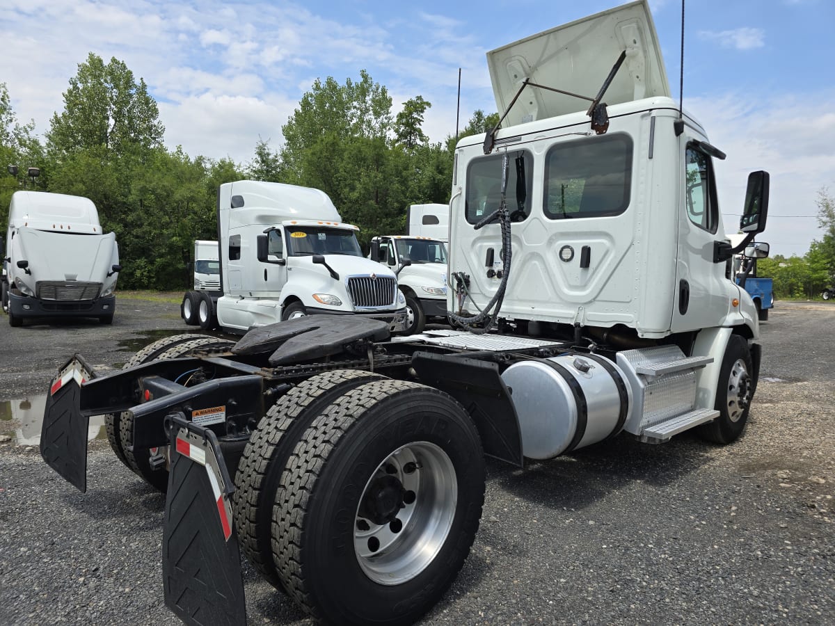 2018 Freightliner/Mercedes CASCADIA 113 769841