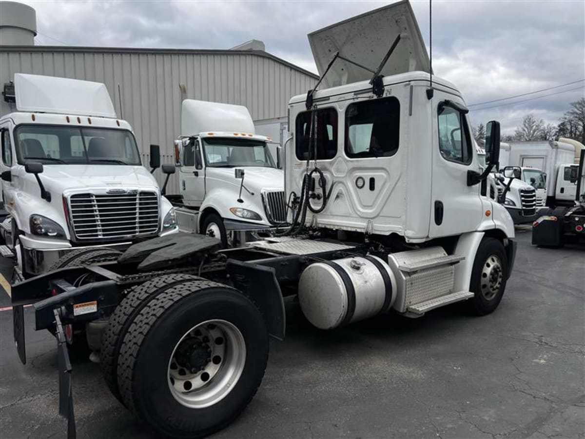 2018 Freightliner/Mercedes CASCADIA 113 769845