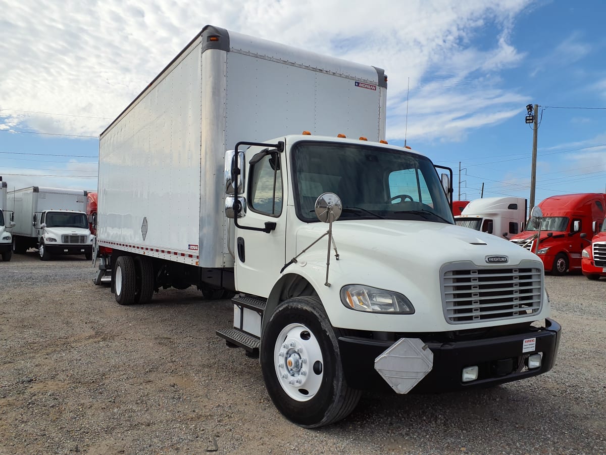 2018 Freightliner/Mercedes M2 106 770098