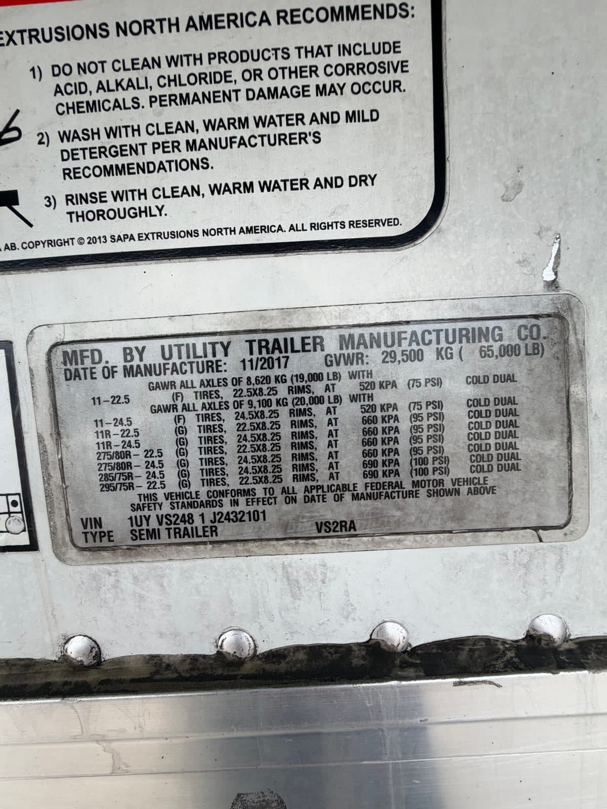 2018 Utility Trailers VS2RA 48/162/102 770294
